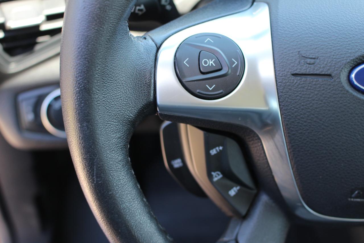 Ford C-Max Hybrid SE 2018