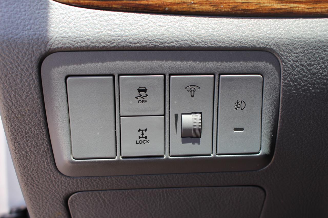 Hyundai Santa Fe SE 3.5 4WD 2011