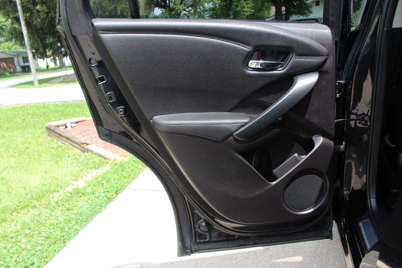 Acura RDX 6-Spd AT w/ Technology Package 2017