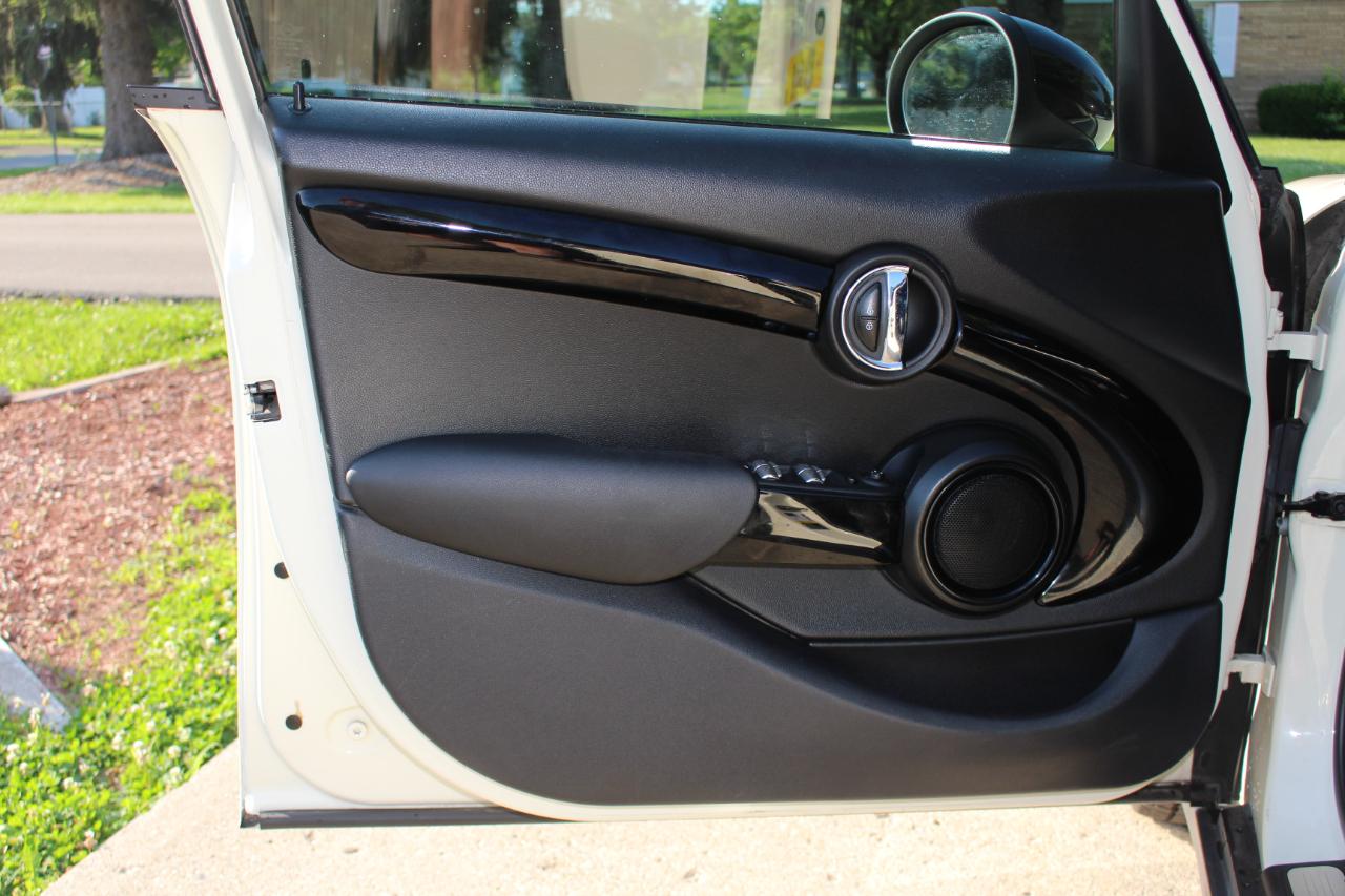 MINI Hardtop S 4-Door 2019