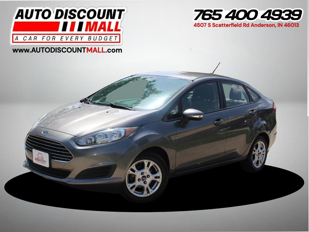 2014 Ford Fiesta SE Sedan's photo