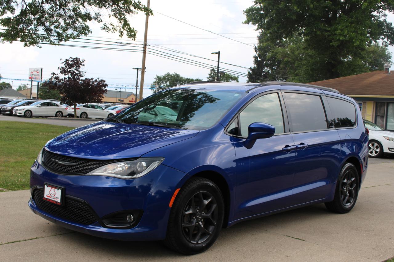 Chrysler Pacifica Touring-L Plus 2018