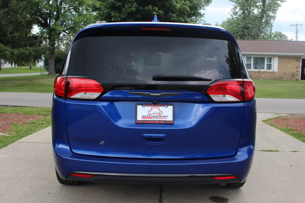 Chrysler Pacifica Touring-L Plus 2018