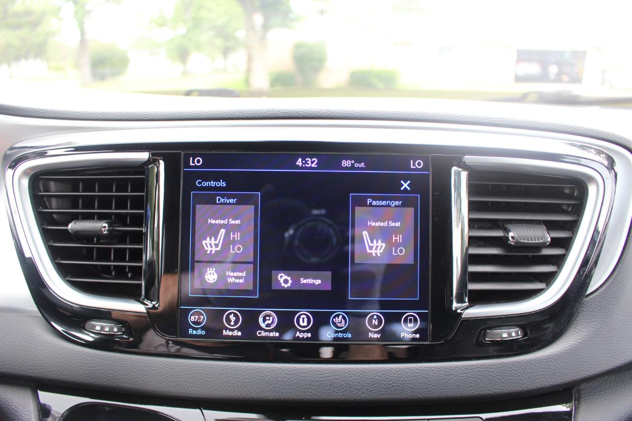 Chrysler Pacifica Touring-L Plus 2018