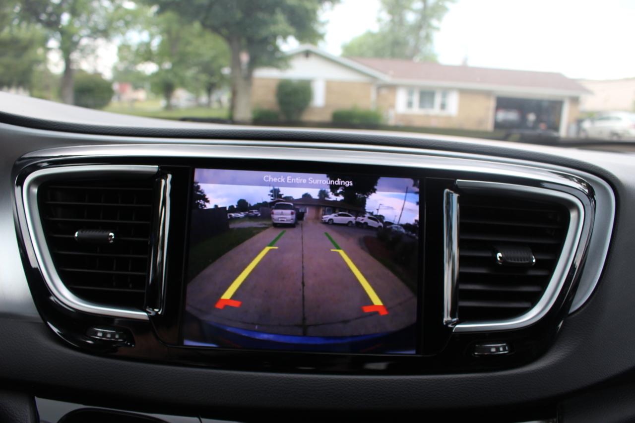 Chrysler Pacifica Touring-L Plus 2018