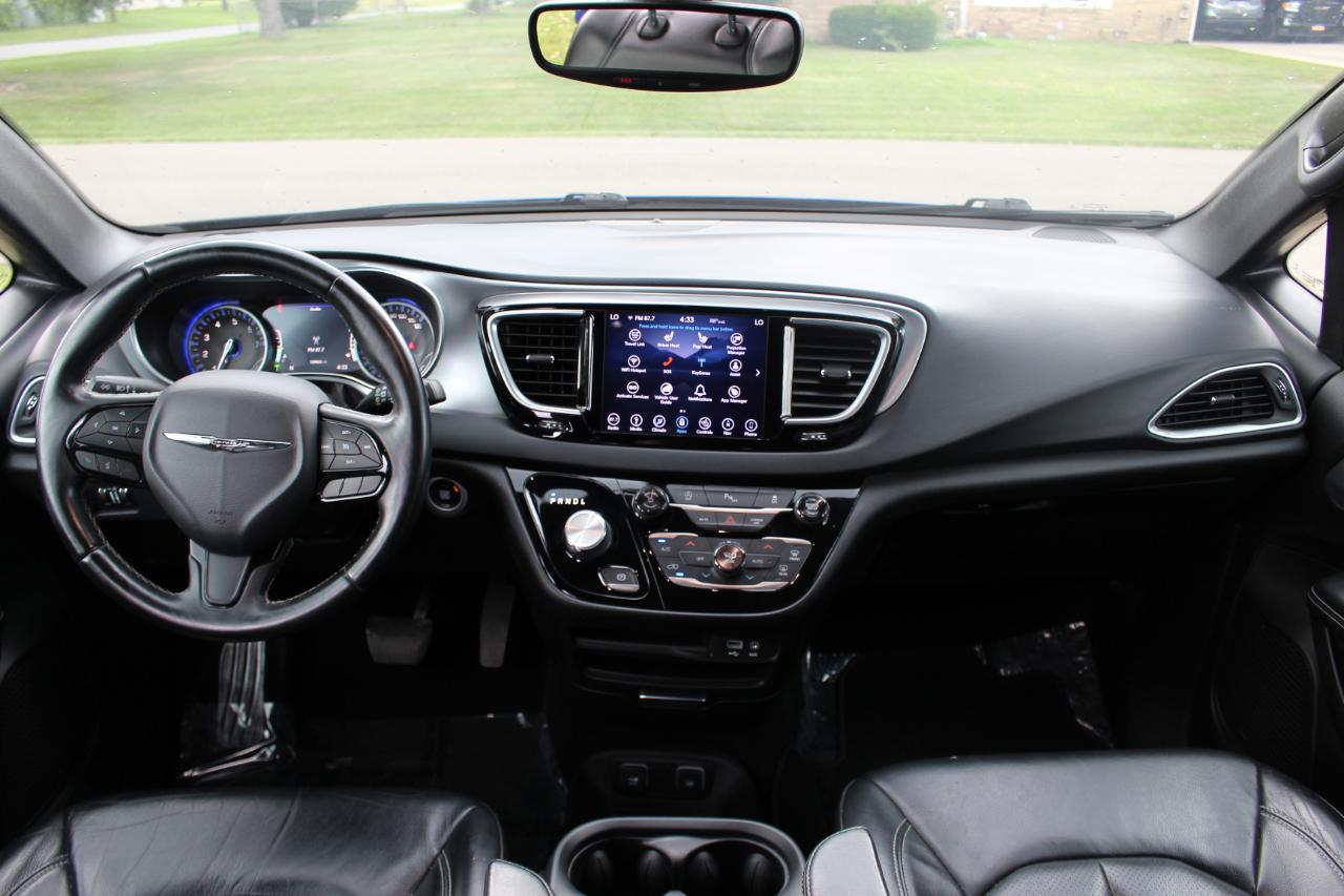 Chrysler Pacifica Touring-L Plus 2018