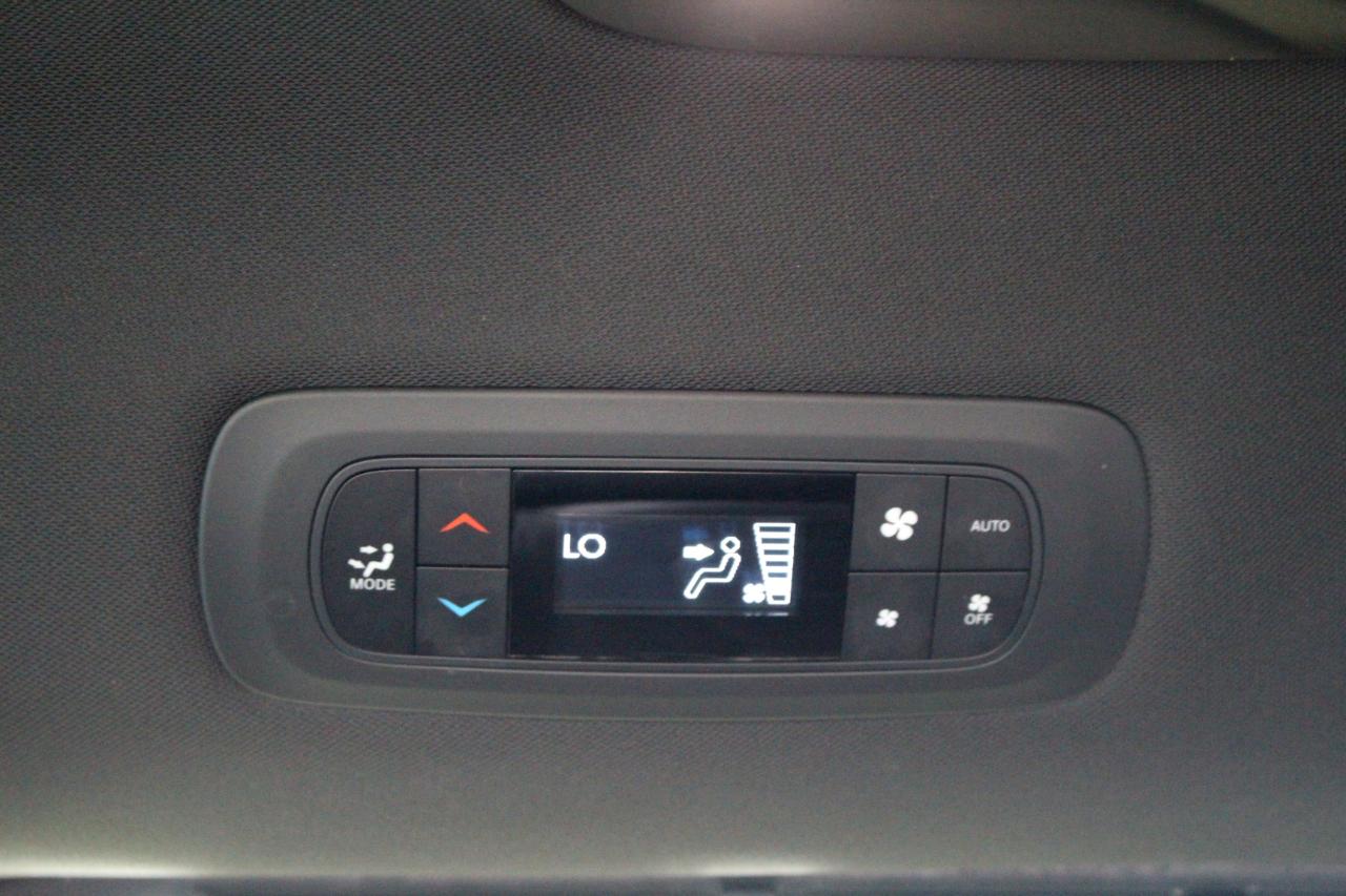 Chrysler Pacifica Touring-L Plus 2018