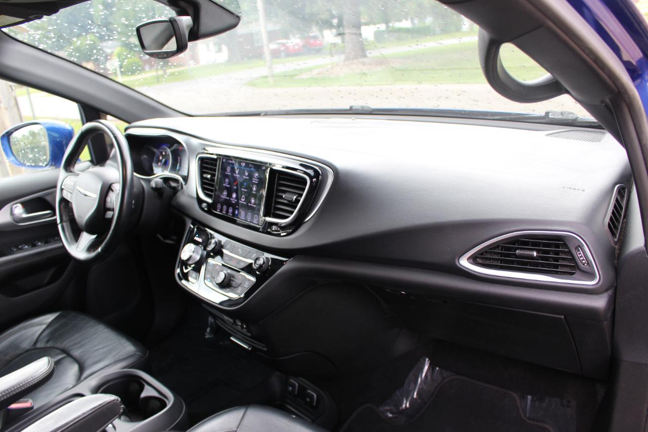 Chrysler Pacifica Touring-L Plus 2018