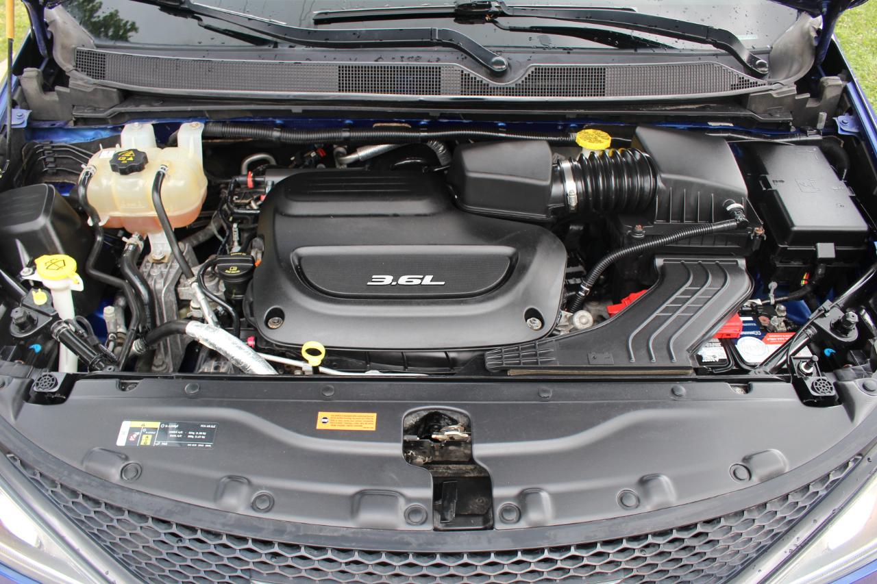 Chrysler Pacifica Touring-L Plus 2018