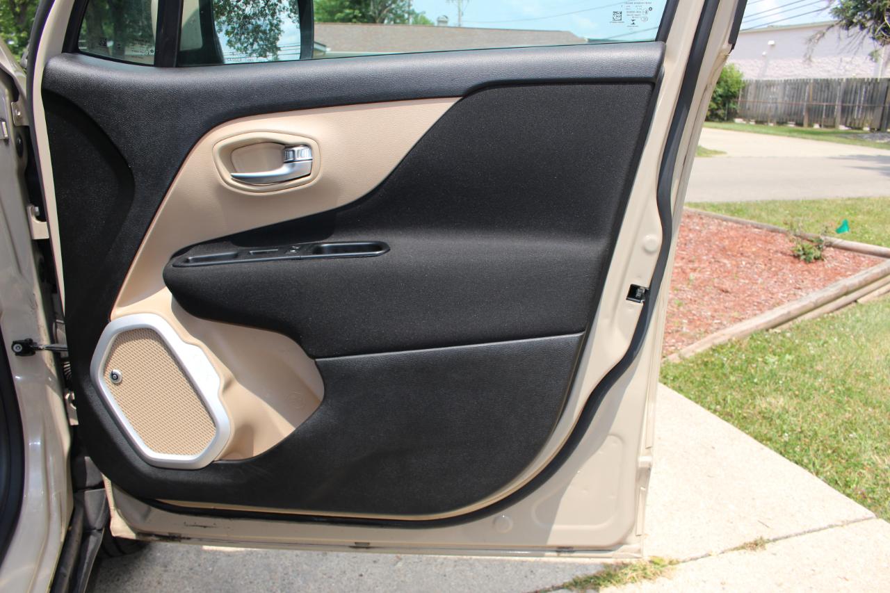 Jeep Renegade Latitude 4WD 2016