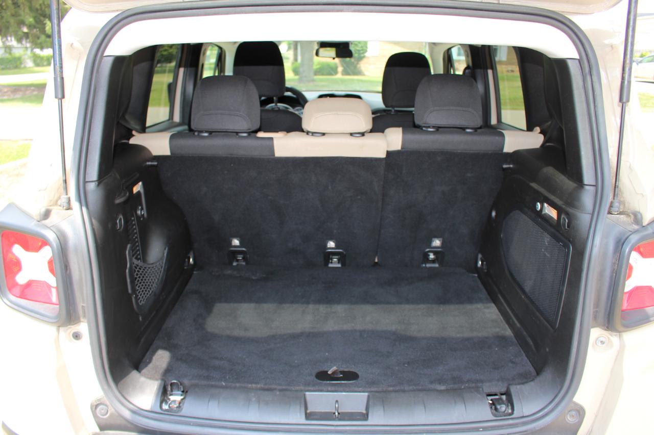 Jeep Renegade Latitude 4WD 2016