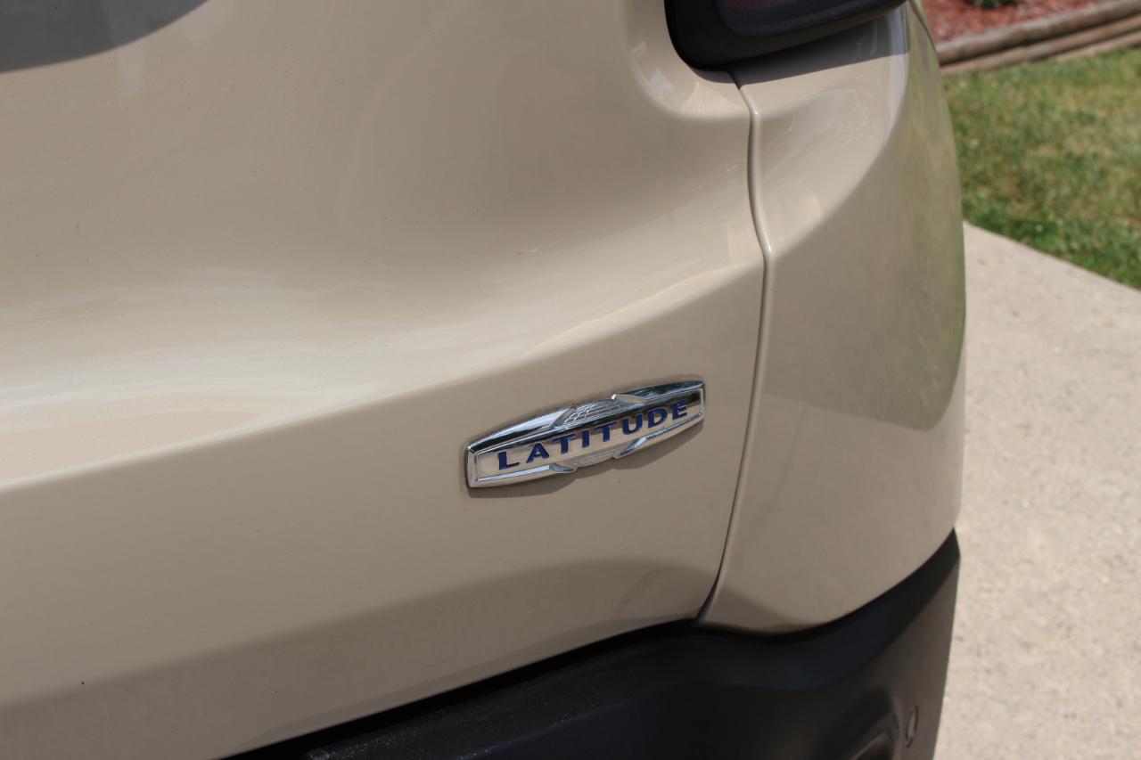 Jeep Renegade Latitude 4WD 2016
