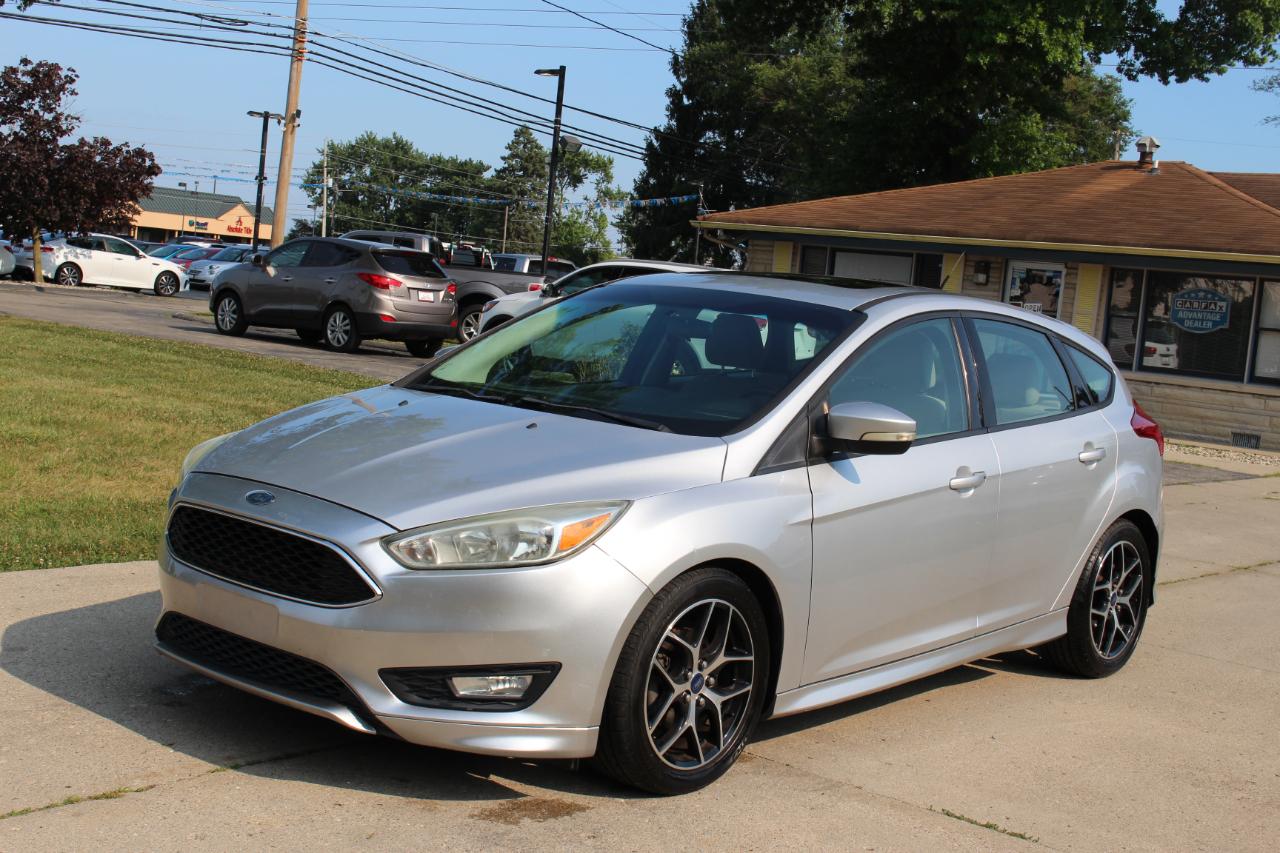 Ford Focus SE Hatch 2015