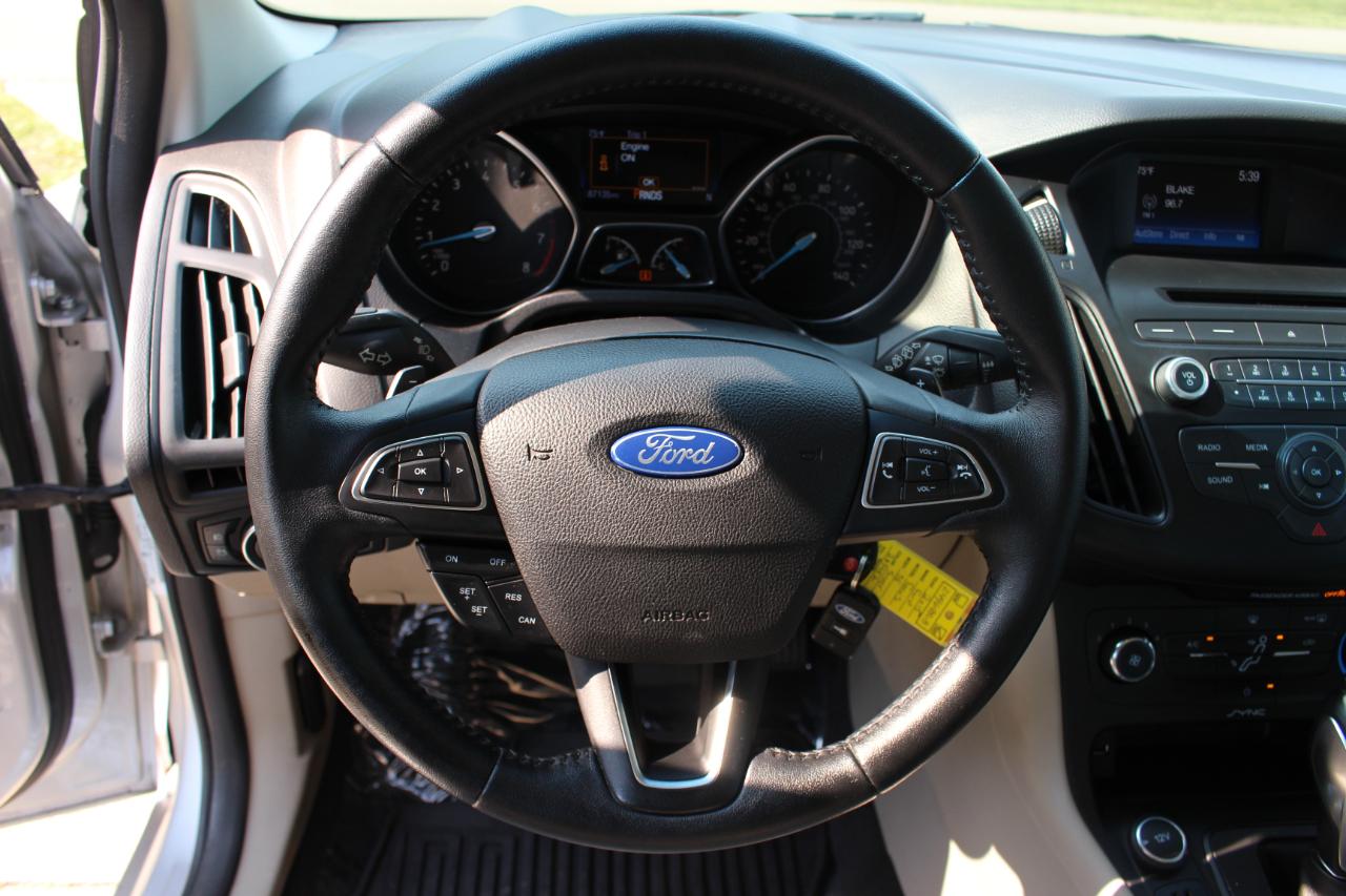 Ford Focus SE Hatch 2015