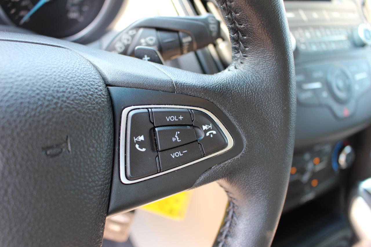 Ford Focus SE Hatch 2015