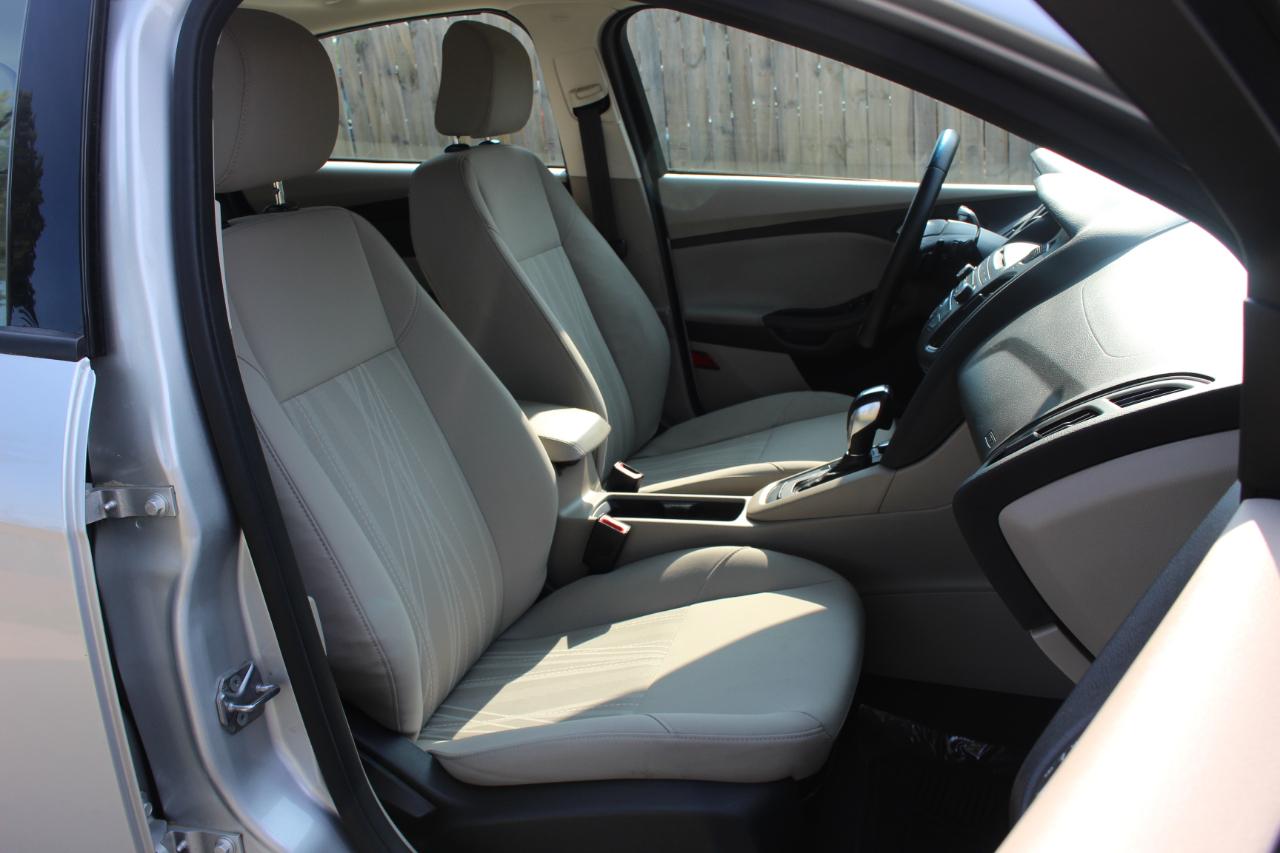 Ford Focus SE Hatch 2015