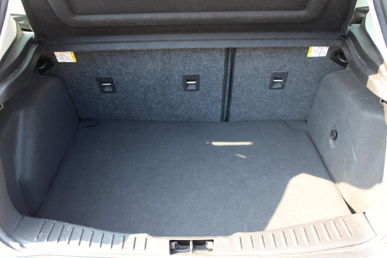 Ford Focus SE Hatch 2015