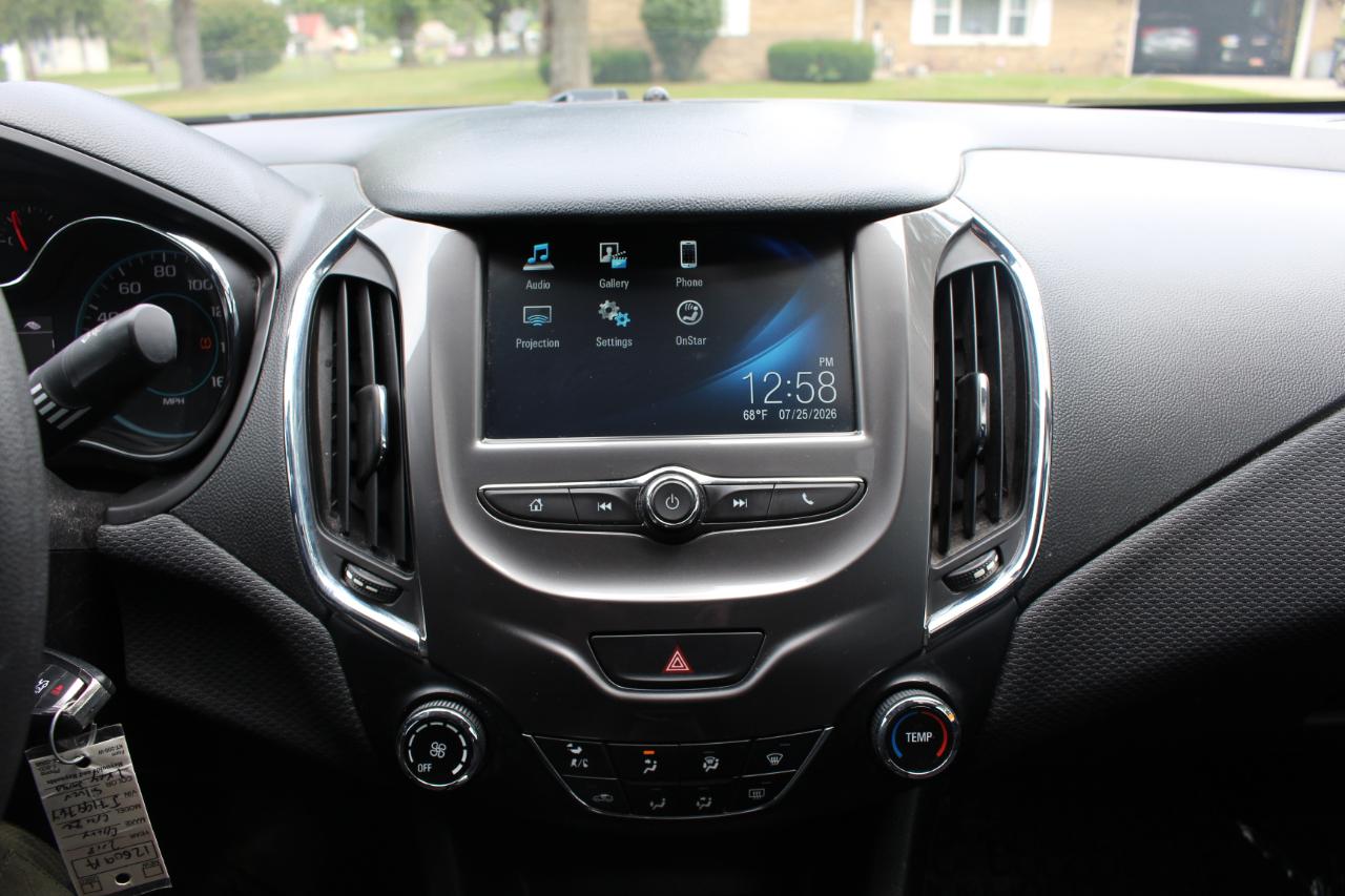 Chevrolet Cruze LT Auto 2018