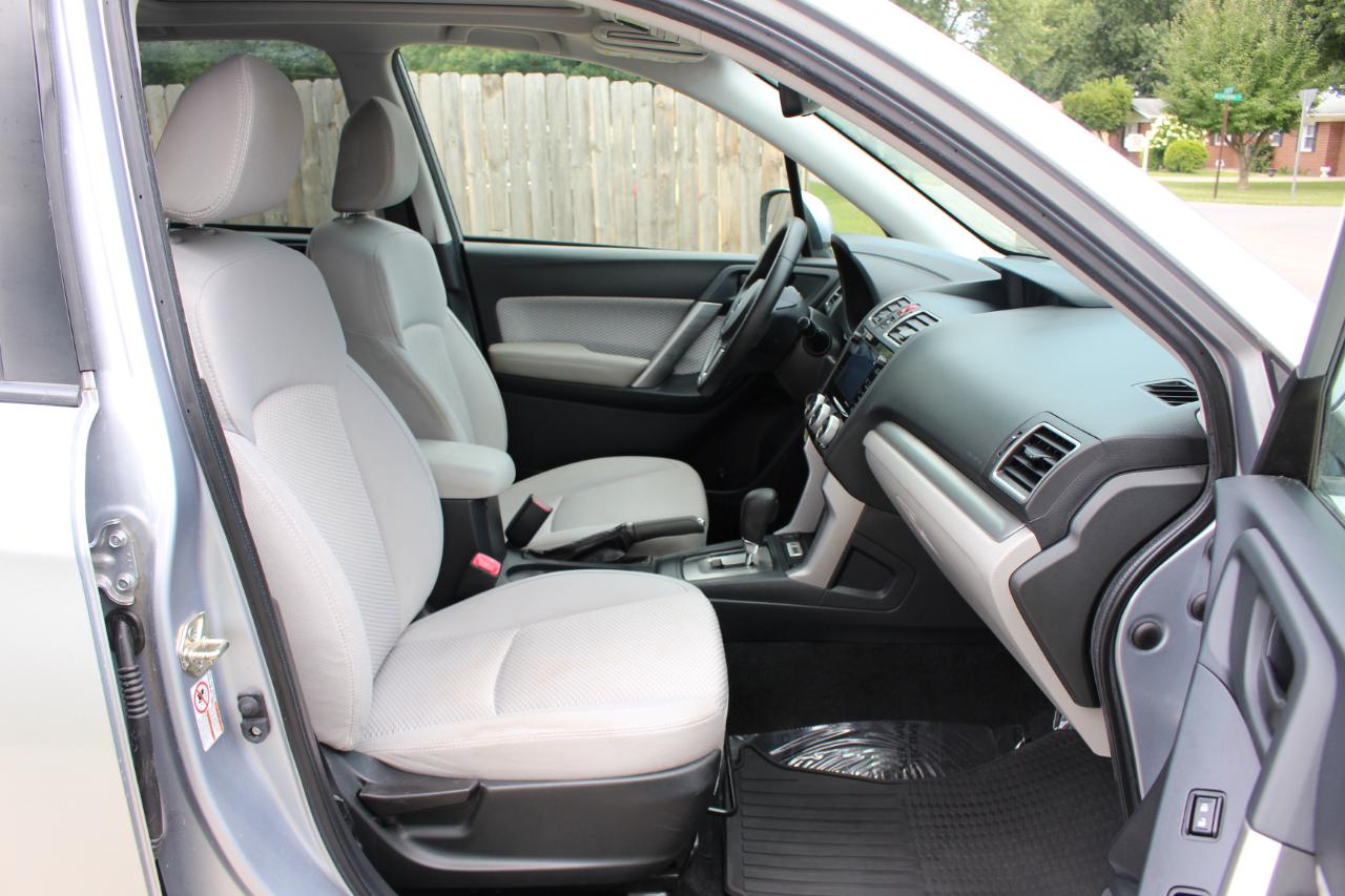Subaru Forester 2.5i Premium 2017