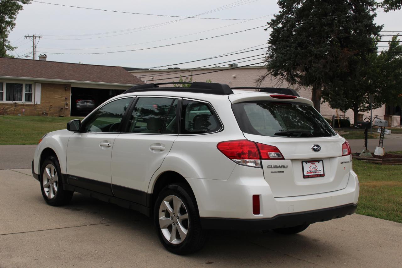Subaru Outback 2.5i 2014