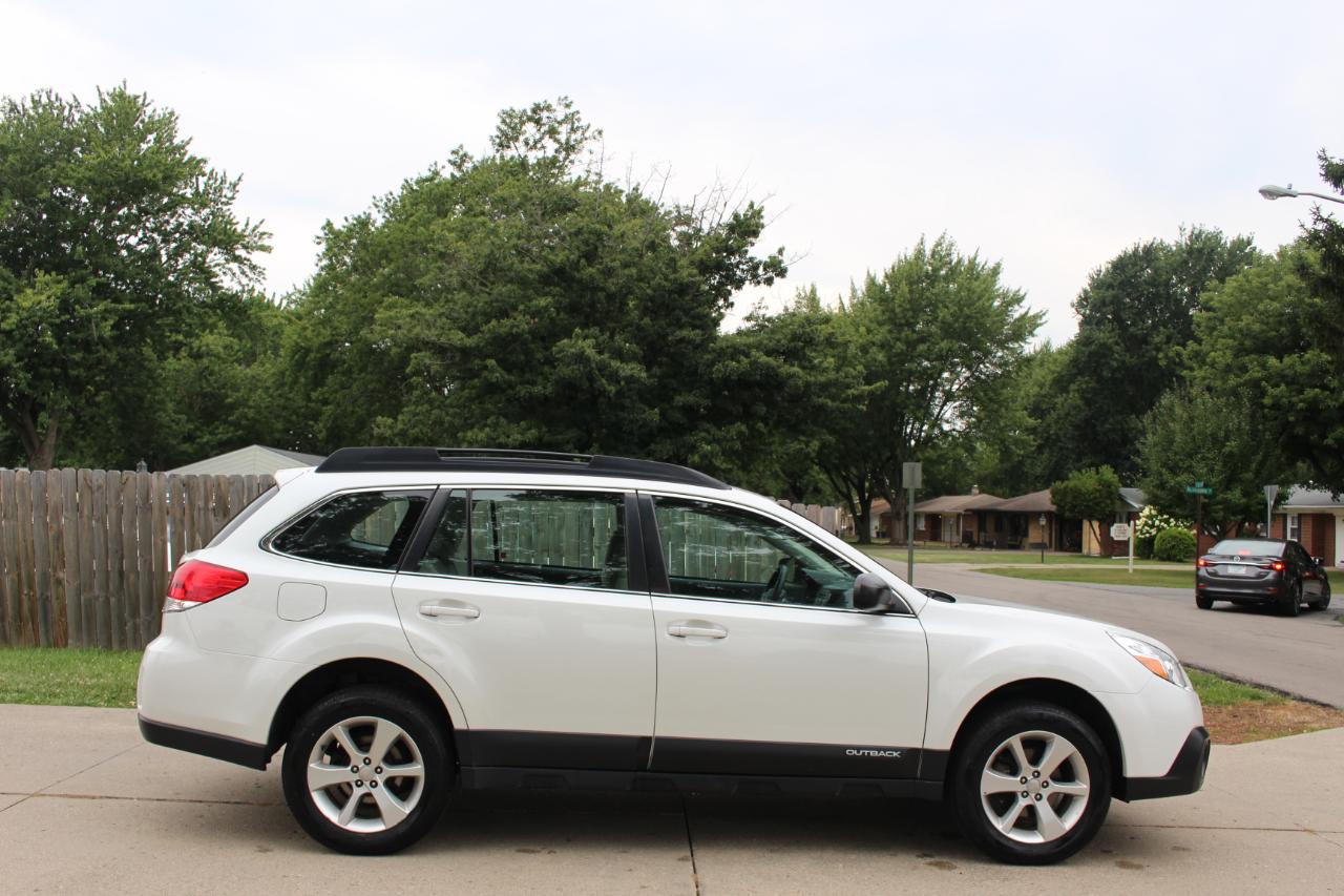 Subaru Outback 2.5i 2014