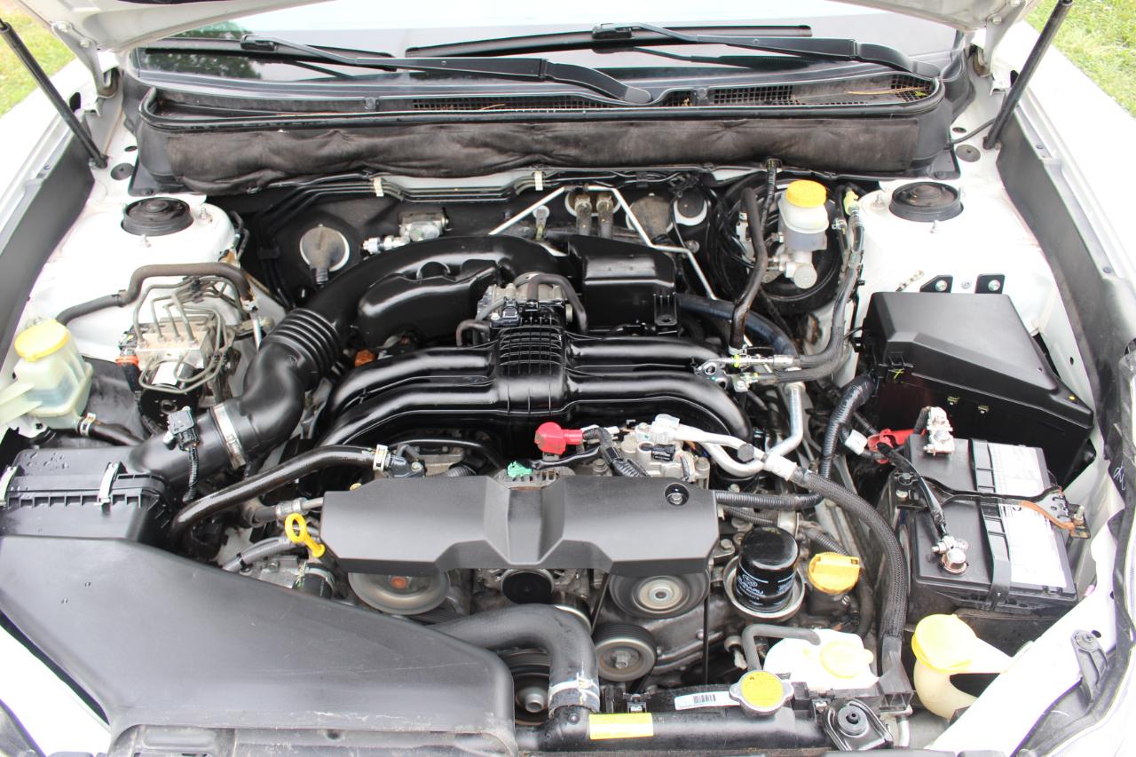 Subaru Outback 2.5i 2014