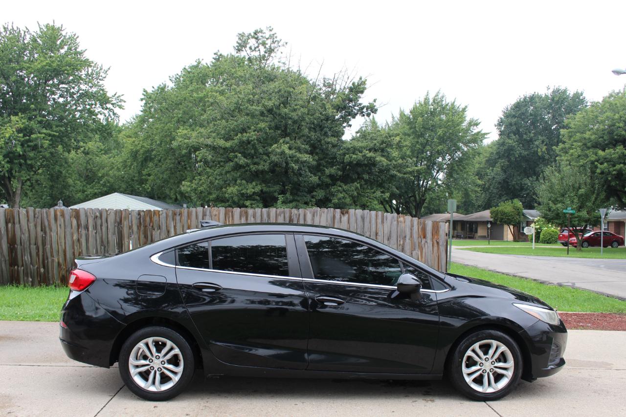 Chevrolet Cruze LT Auto 2019