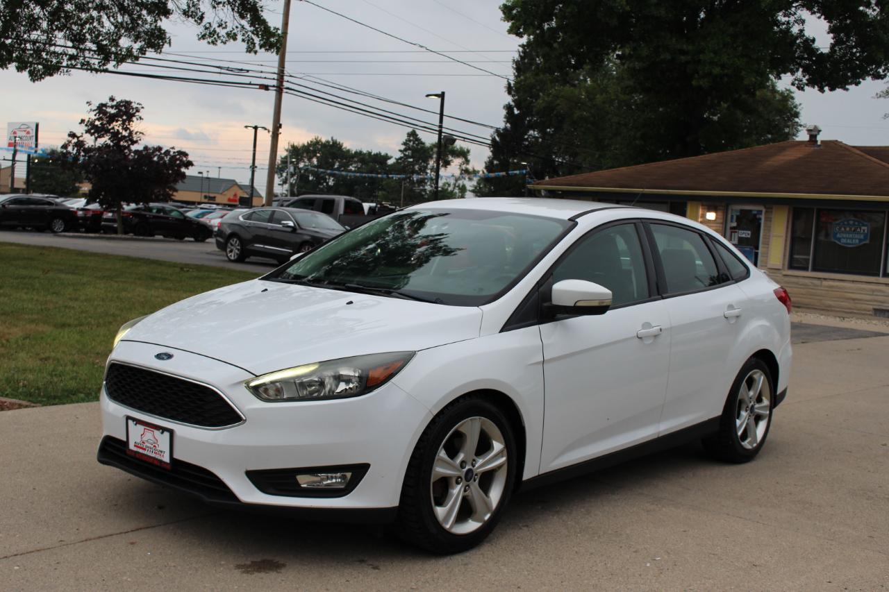 Ford Focus SE Sedan 2015