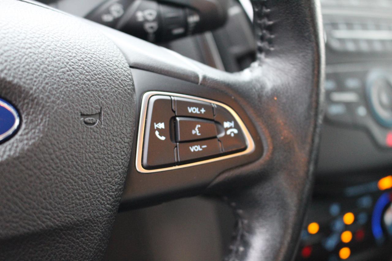 Ford Focus SE Sedan 2015