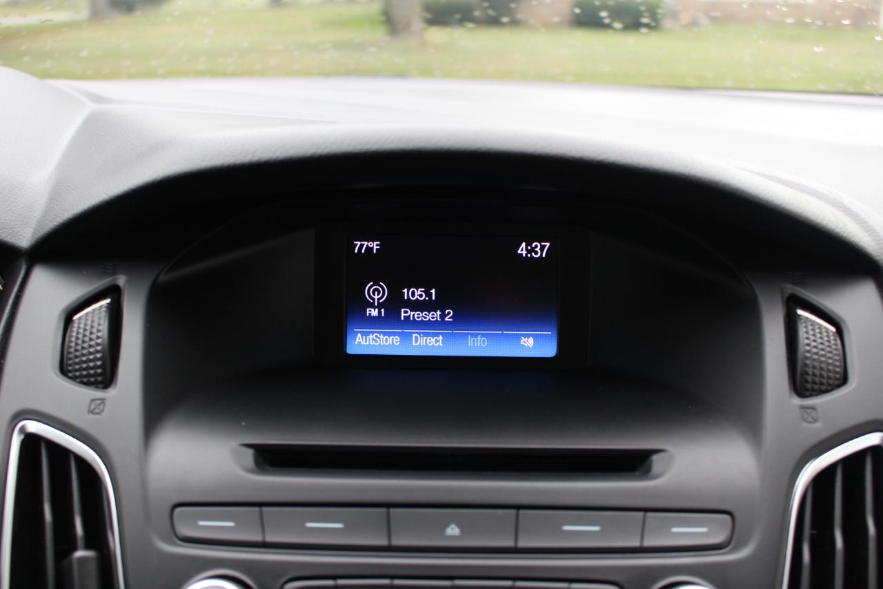 Ford Focus SE Sedan 2015