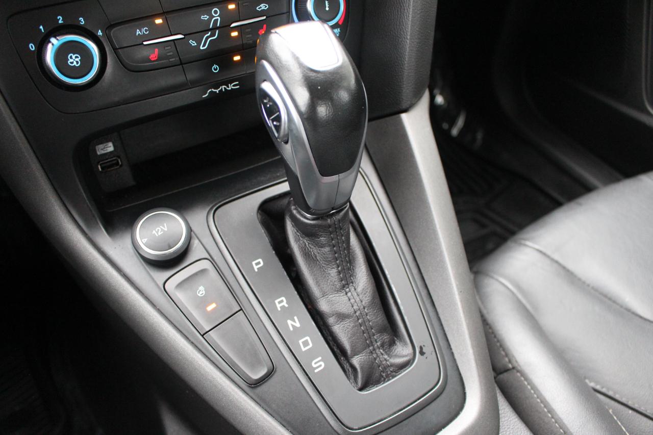 Ford Focus SE Sedan 2015
