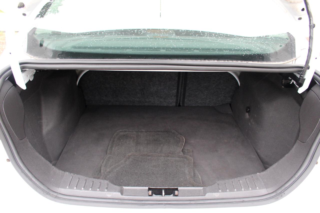 Ford Focus SE Sedan 2015