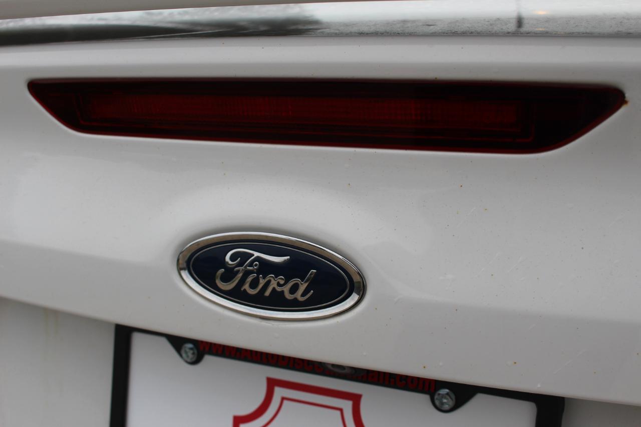 Ford Focus SE Sedan 2015