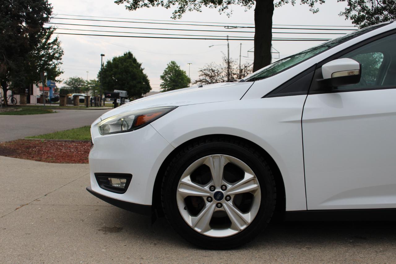 Ford Focus SE Sedan 2015