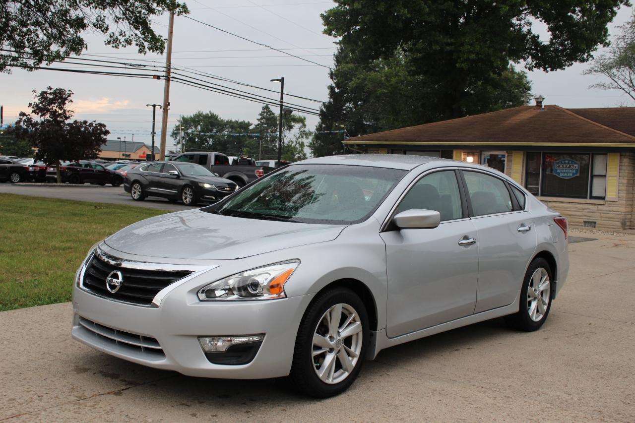 Nissan Altima 2.5 SV 2013
