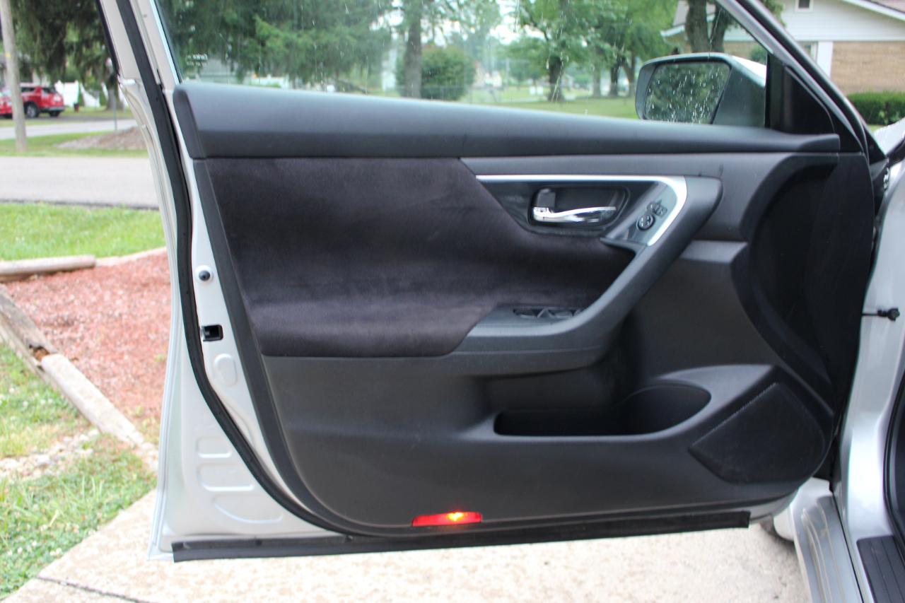 Nissan Altima 2.5 SV 2013