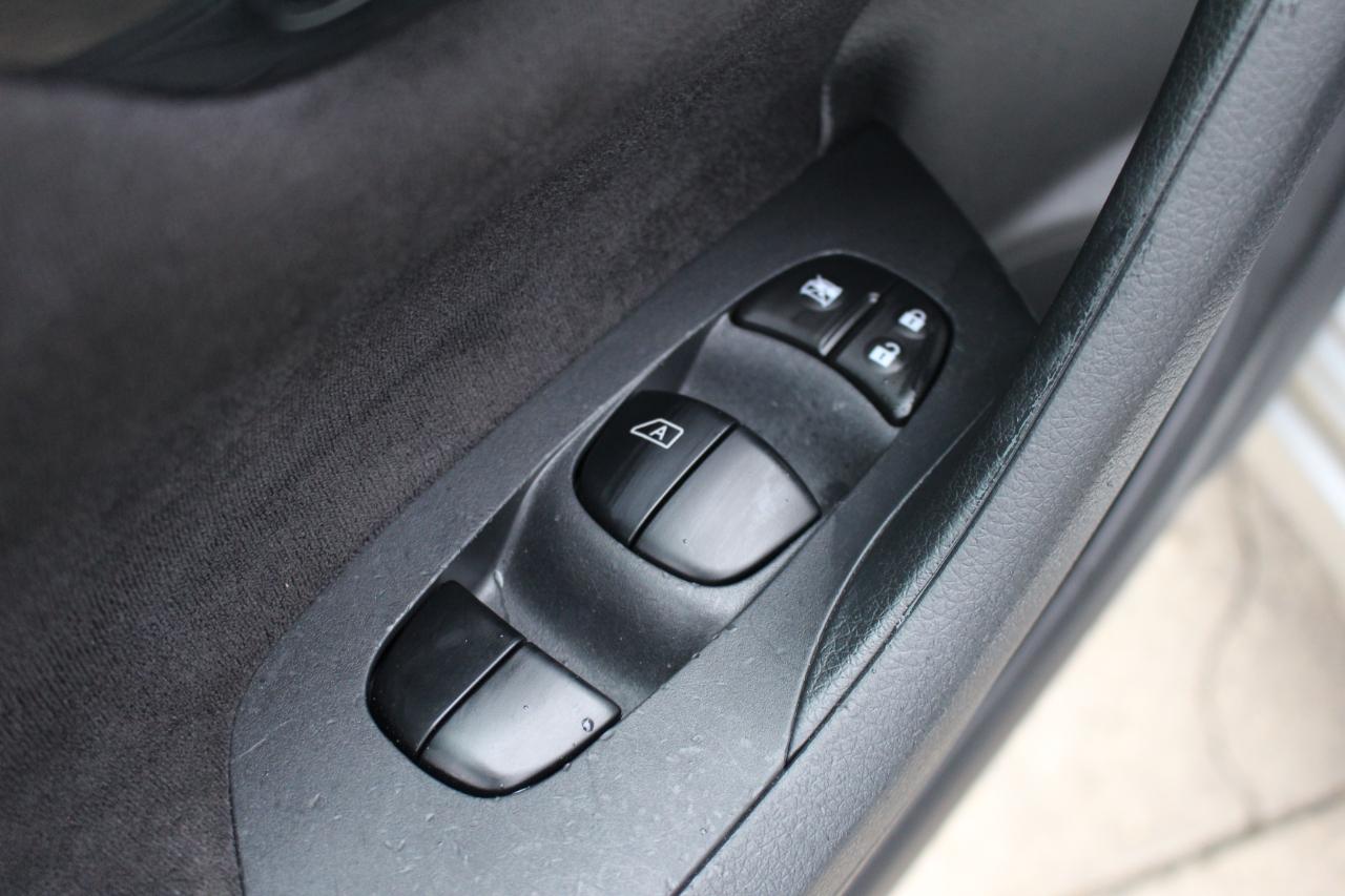 Nissan Altima 2.5 SV 2013