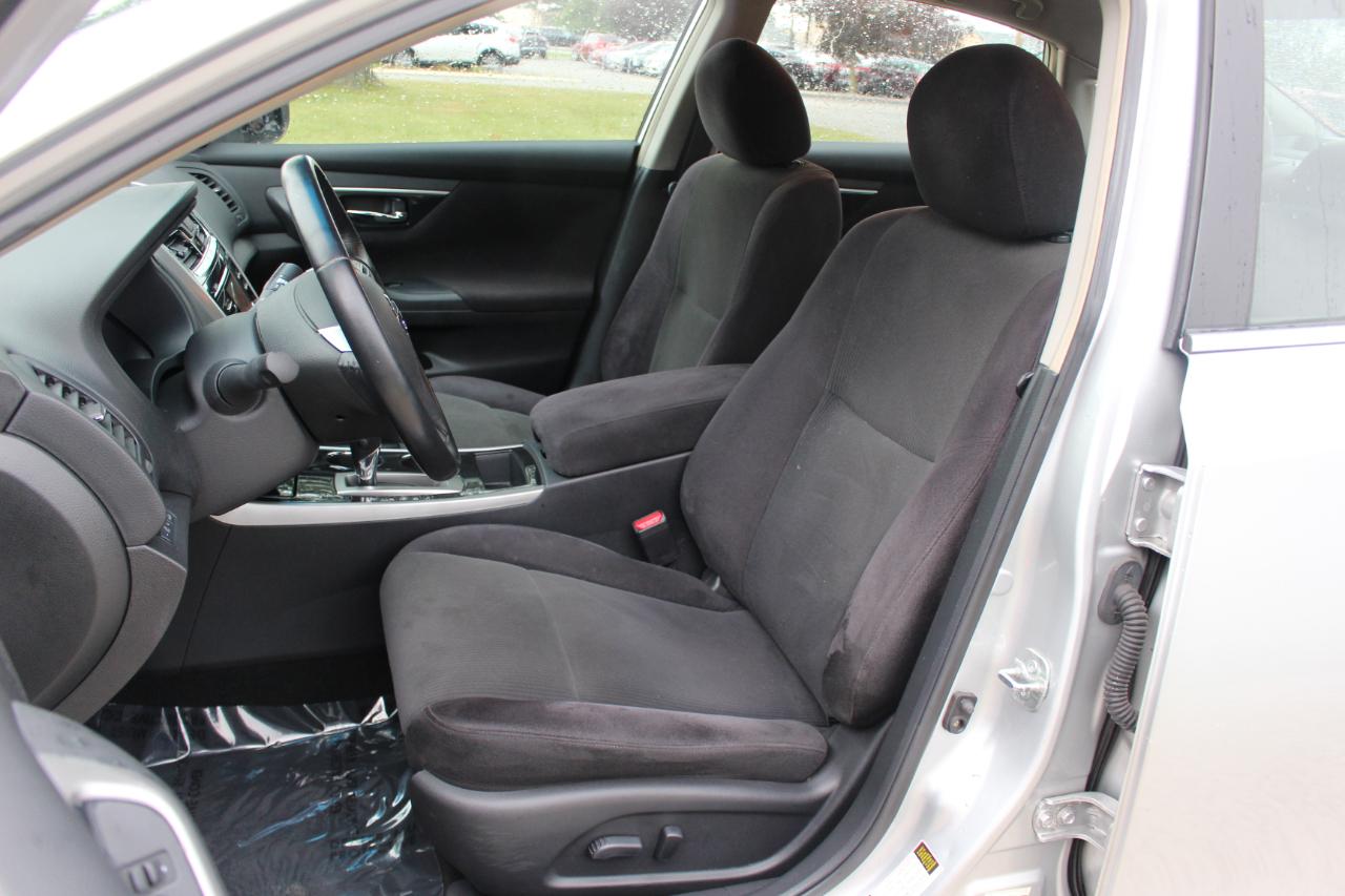 Nissan Altima 2.5 SV 2013