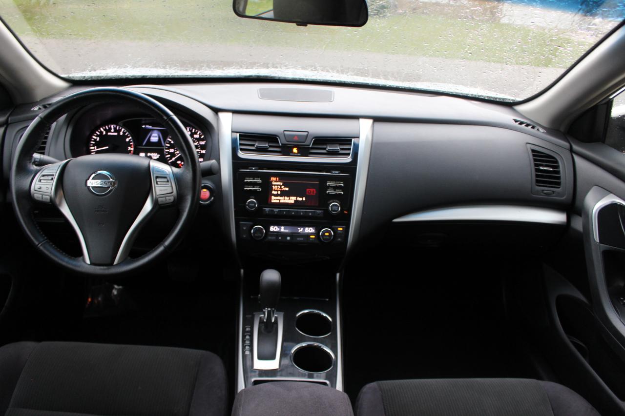 Nissan Altima 2.5 SV 2013