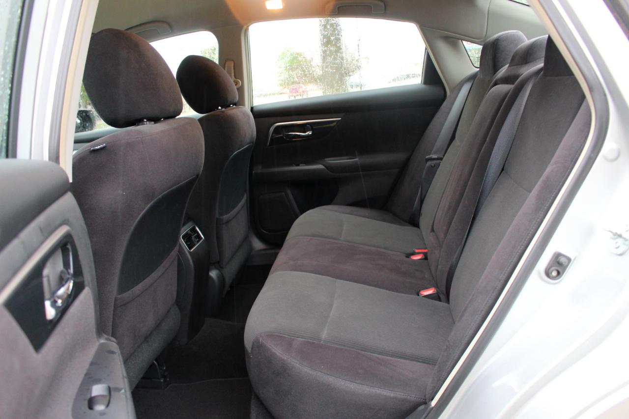 Nissan Altima 2.5 SV 2013