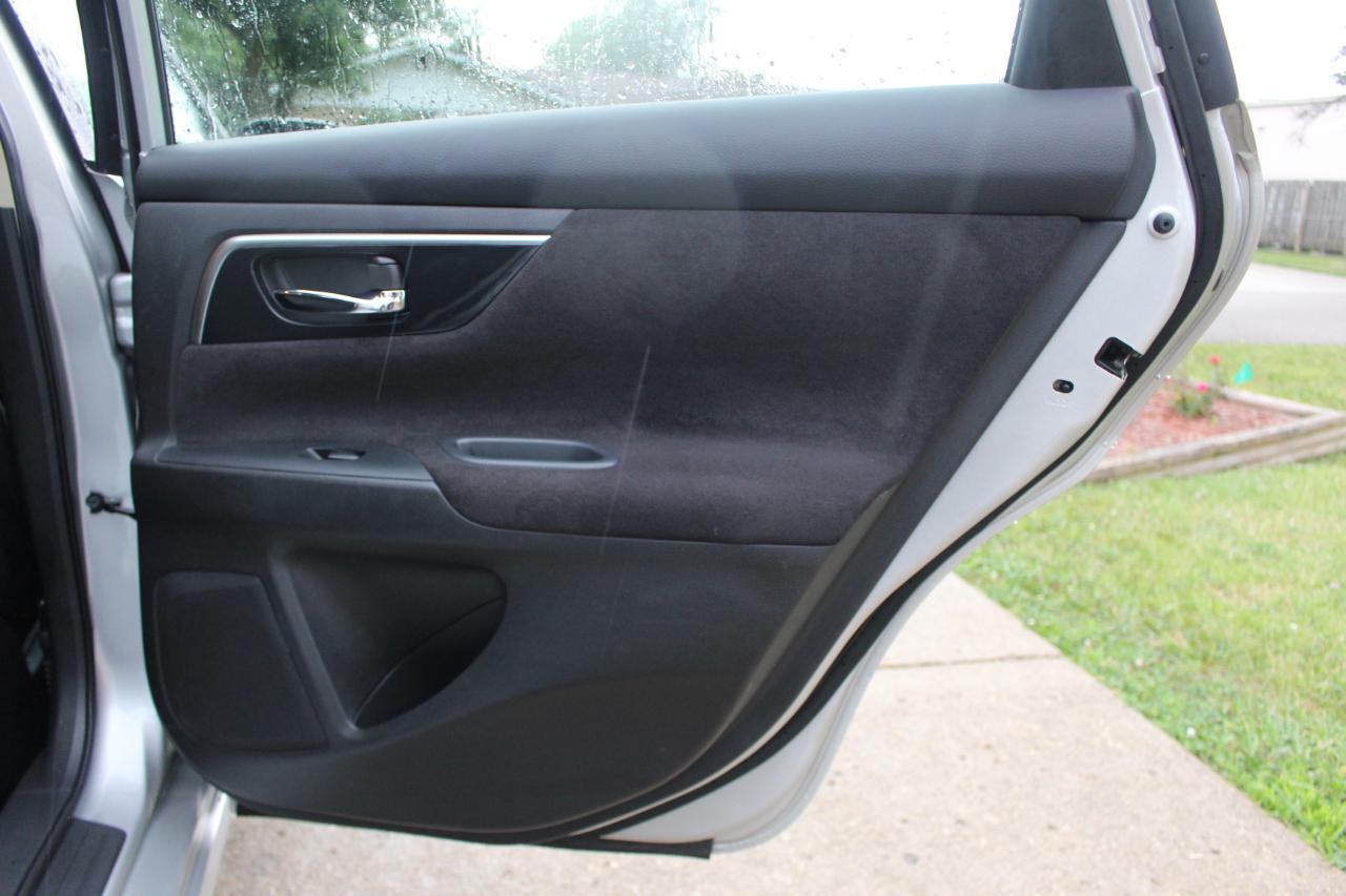Nissan Altima 2.5 SV 2013