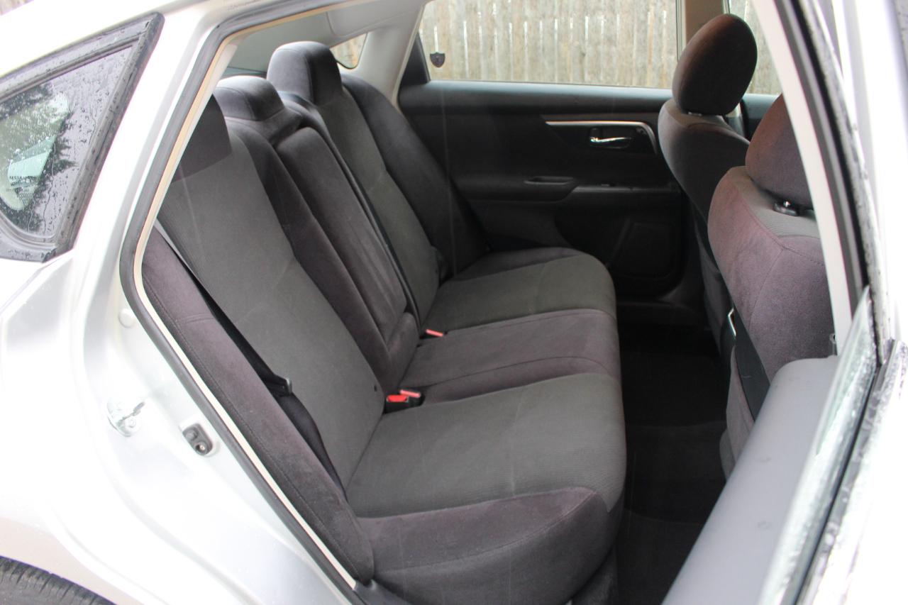 Nissan Altima 2.5 SV 2013