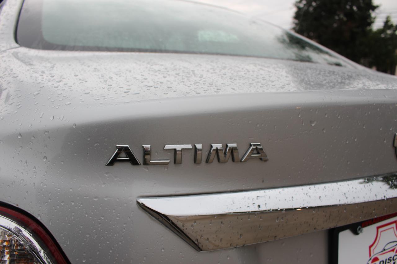 Nissan Altima 2.5 SV 2013