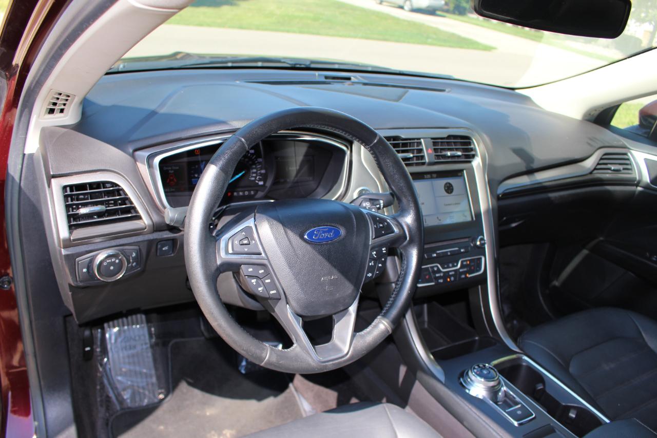 Ford Fusion SE 2017