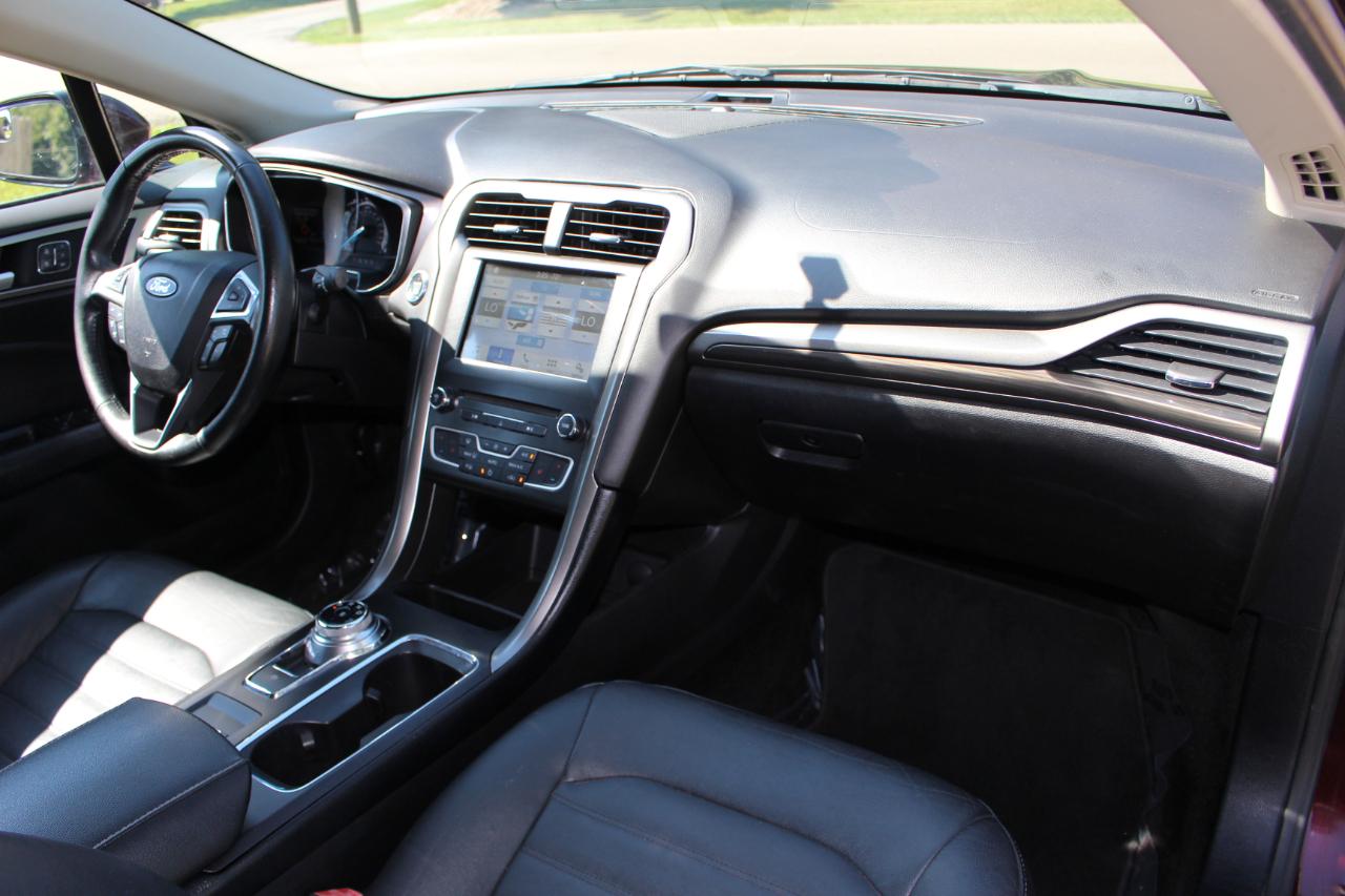 Ford Fusion SE 2017