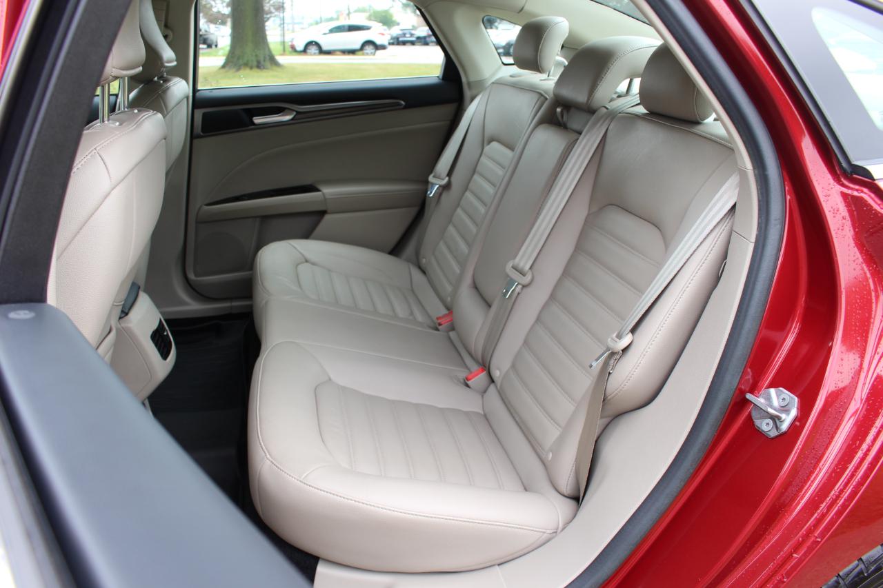 Ford Fusion SE 2017
