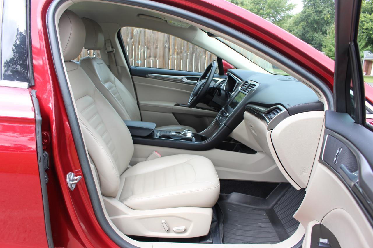 Ford Fusion SE 2017