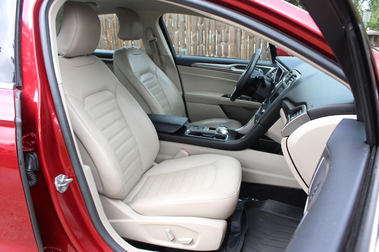 Ford Fusion SE 2017