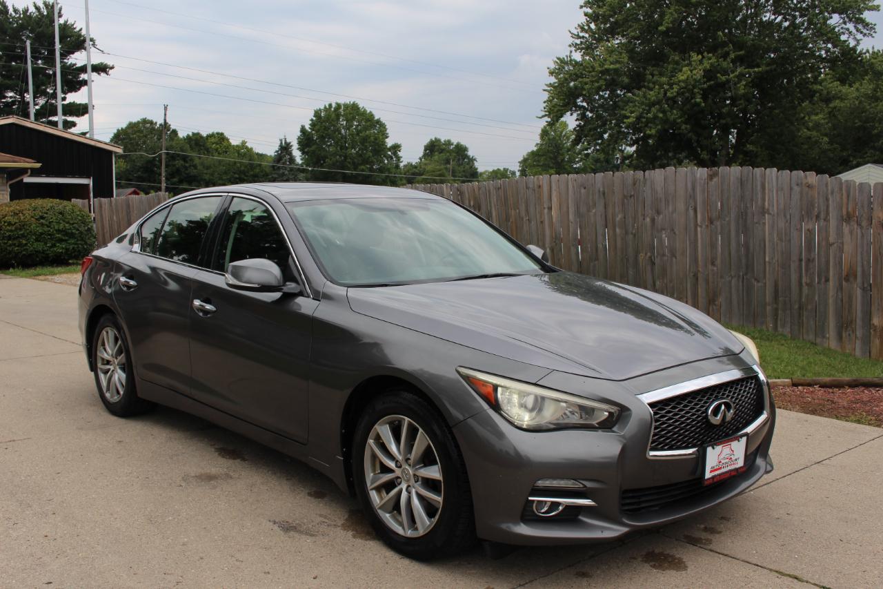 Infiniti Q50 Premium AWD 2014