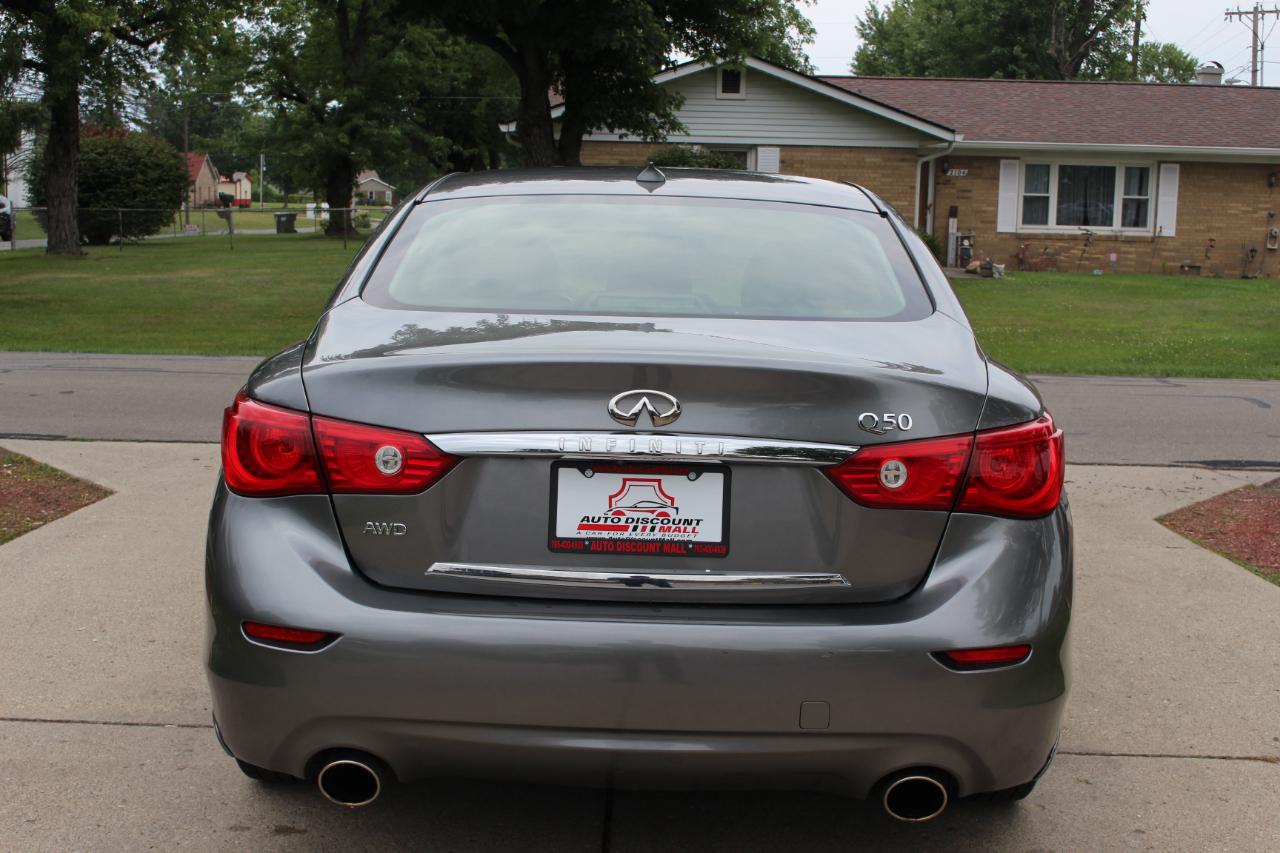 Infiniti Q50 Premium AWD 2014